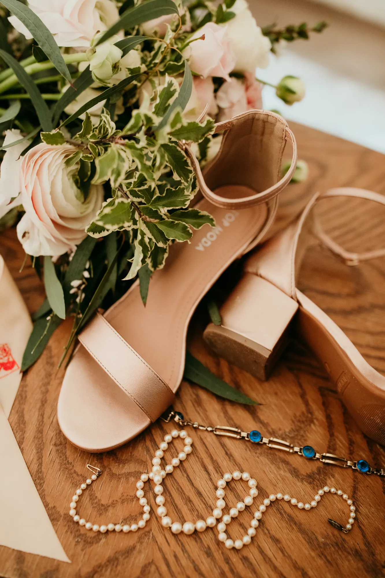 Bridal shoes and wedding details